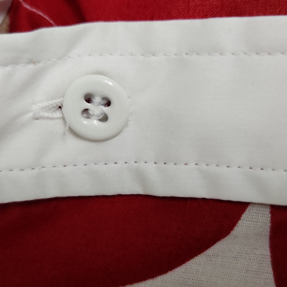 Dolce & Gabbana Red and White Cuffed Sleeve Button Down Shirt Size 42, 6US - Picture 5 of 10